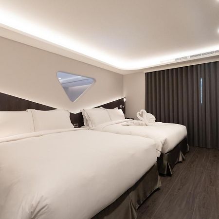 Starhaus Hotel Kaohsiung Eksteriør billede