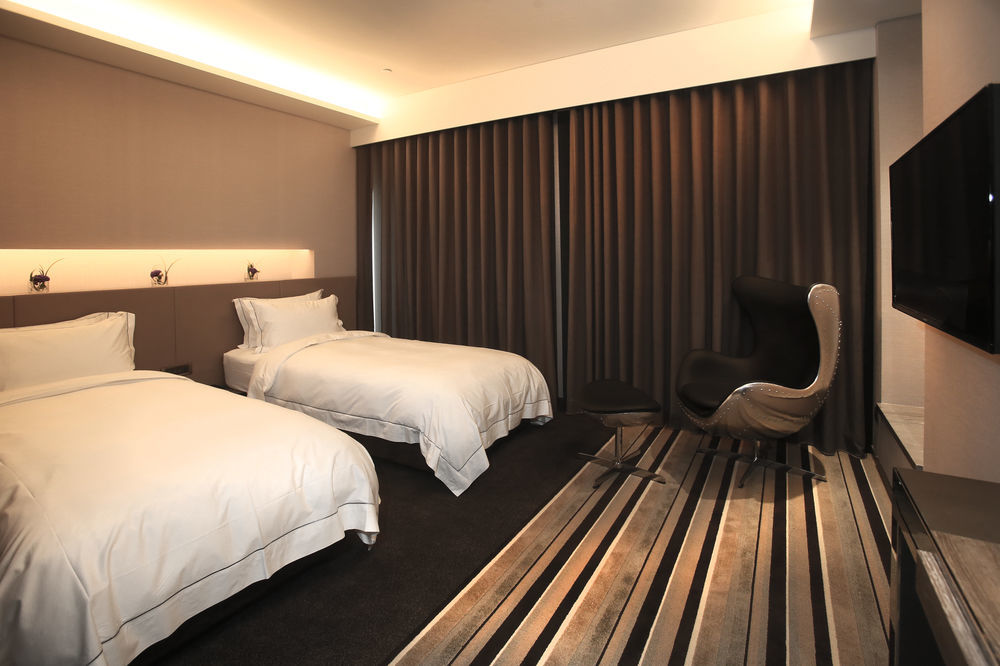 Starhaus Hotel Kaohsiung Eksteriør billede