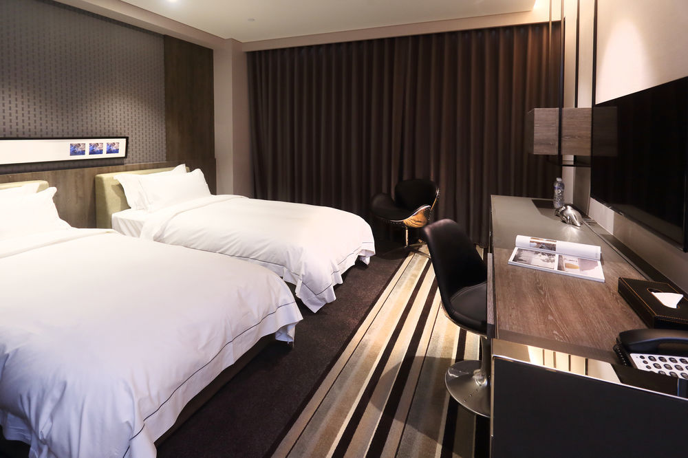 Starhaus Hotel Kaohsiung Eksteriør billede